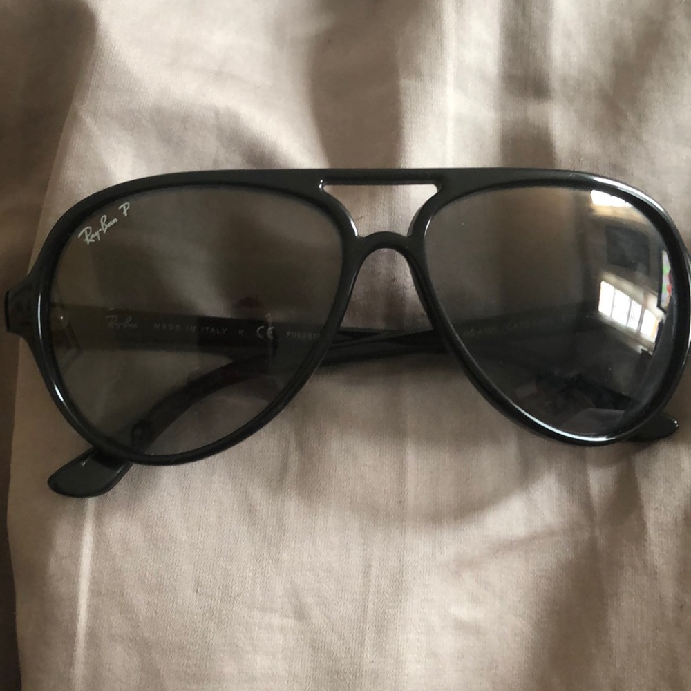 Rayban polarized aviators
